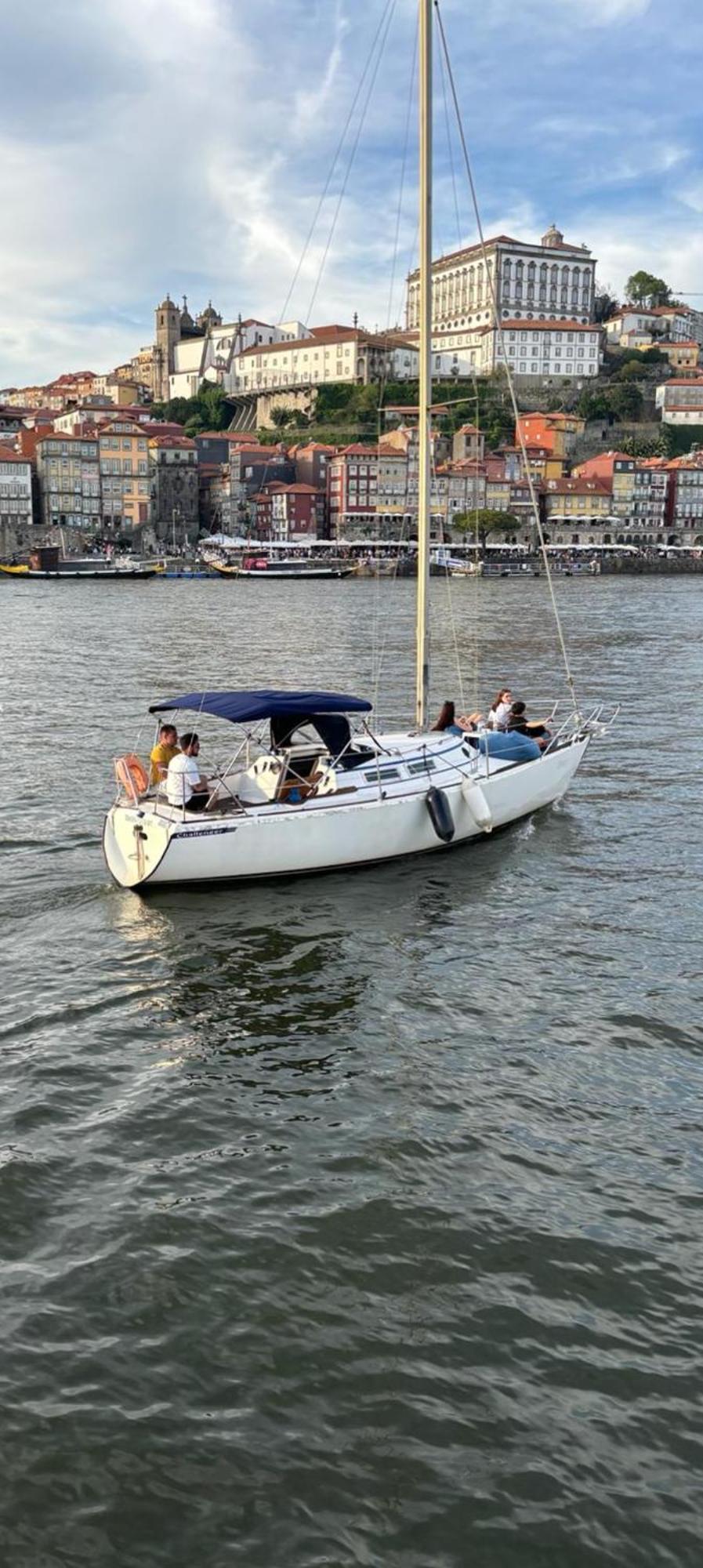 Navegar No Douro - Navegacao E Turismo Unipessoal, Lda 호텔 빌라노바데가이아 외부 사진